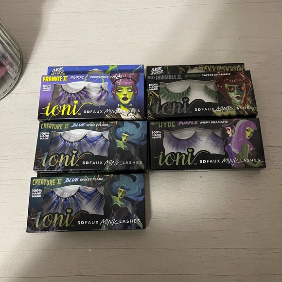 Ioni cosmetics bundle - Picture 2 of 4